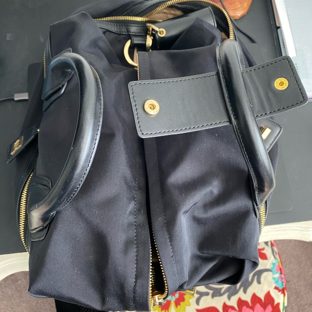 SOLD NOT FOR SALE Caraa luxury sports bag convertible